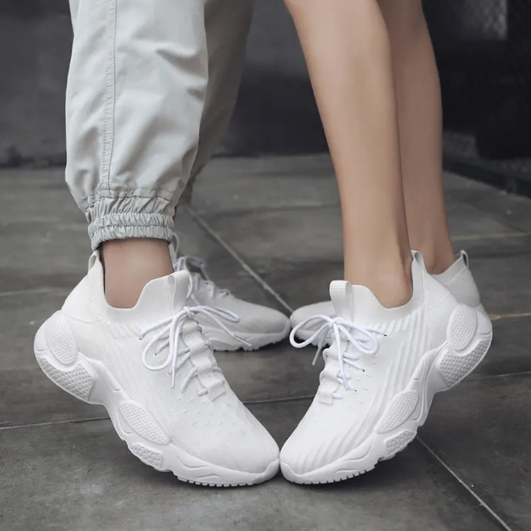 China OEM ODM Service Unisex Fashion White Sneakers for Girls Trainers Shoes Woman